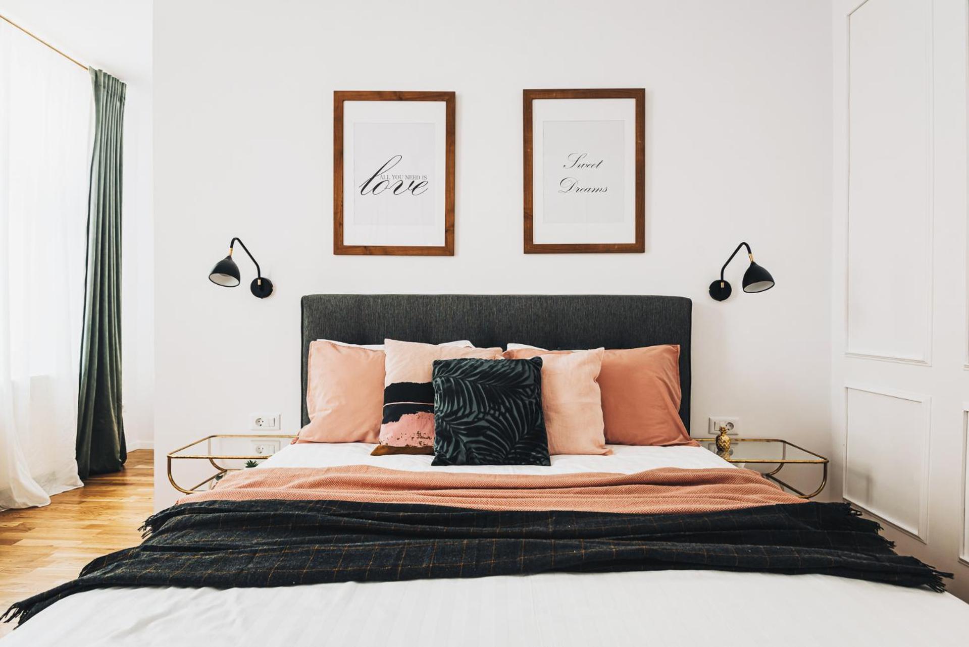 Voya Nordic Apartment-A Luxury Oasis In The Old Town Braşov Esterno foto