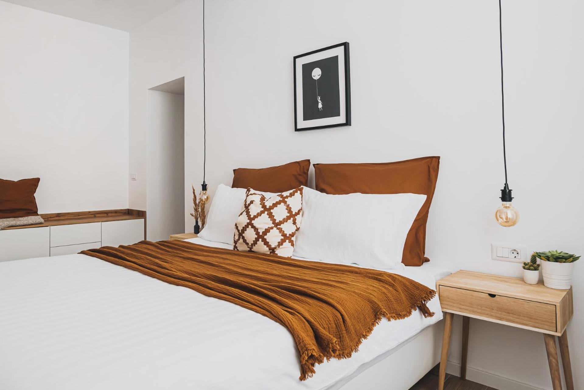 Voya Nordic Apartment-A Luxury Oasis In The Old Town Braşov Esterno foto