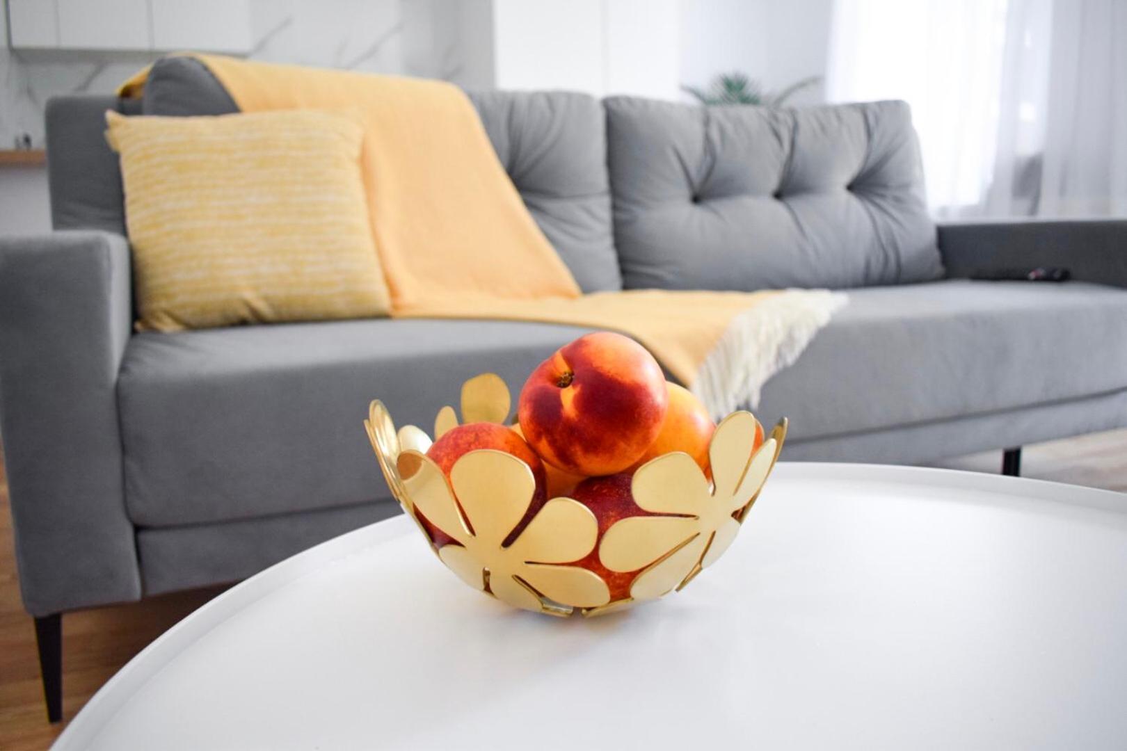 Voya Nordic Apartment-A Luxury Oasis In The Old Town Braşov Camera foto